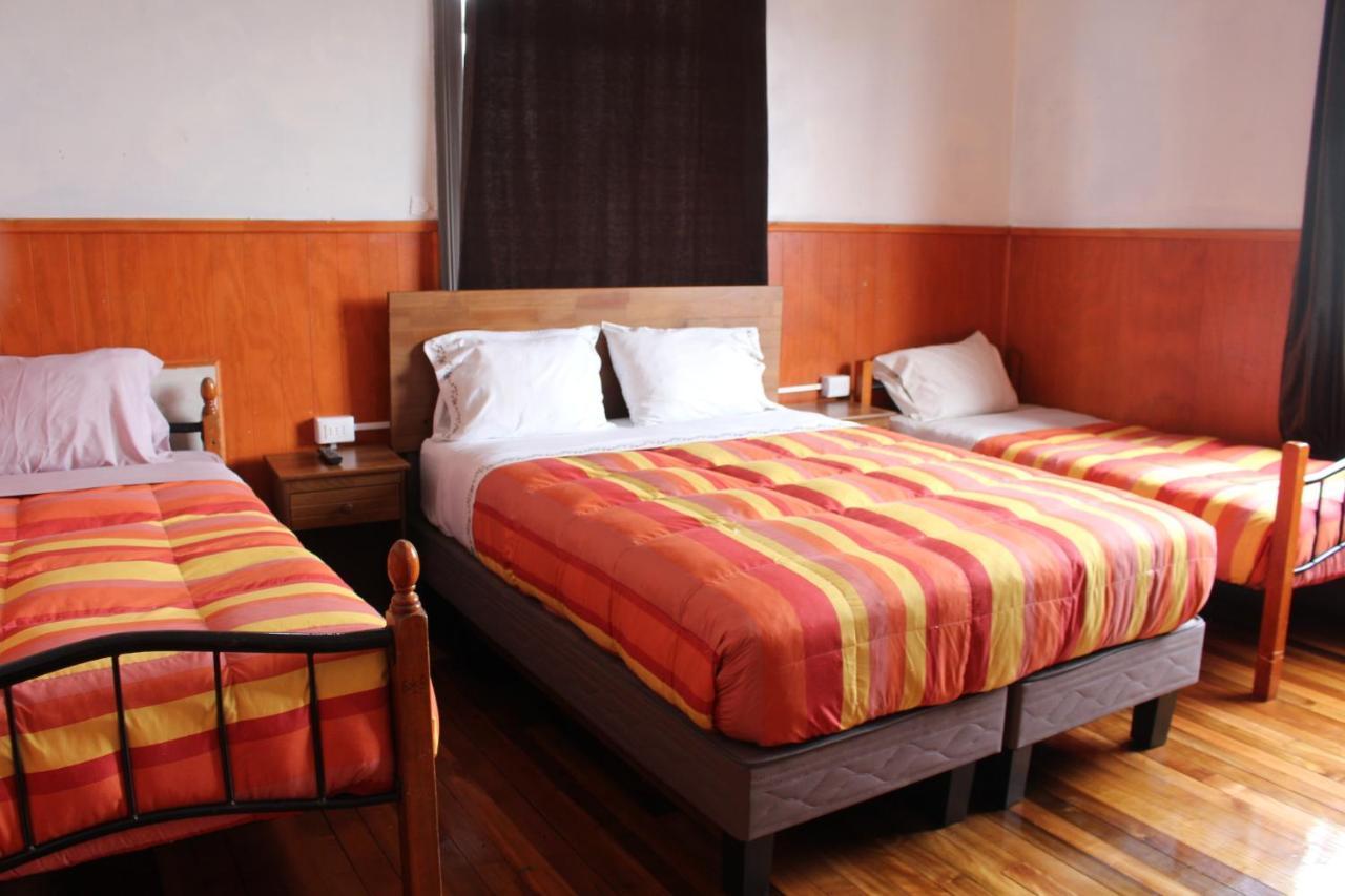 Hostal Capricho De Carlitos Valdivia Exterior photo