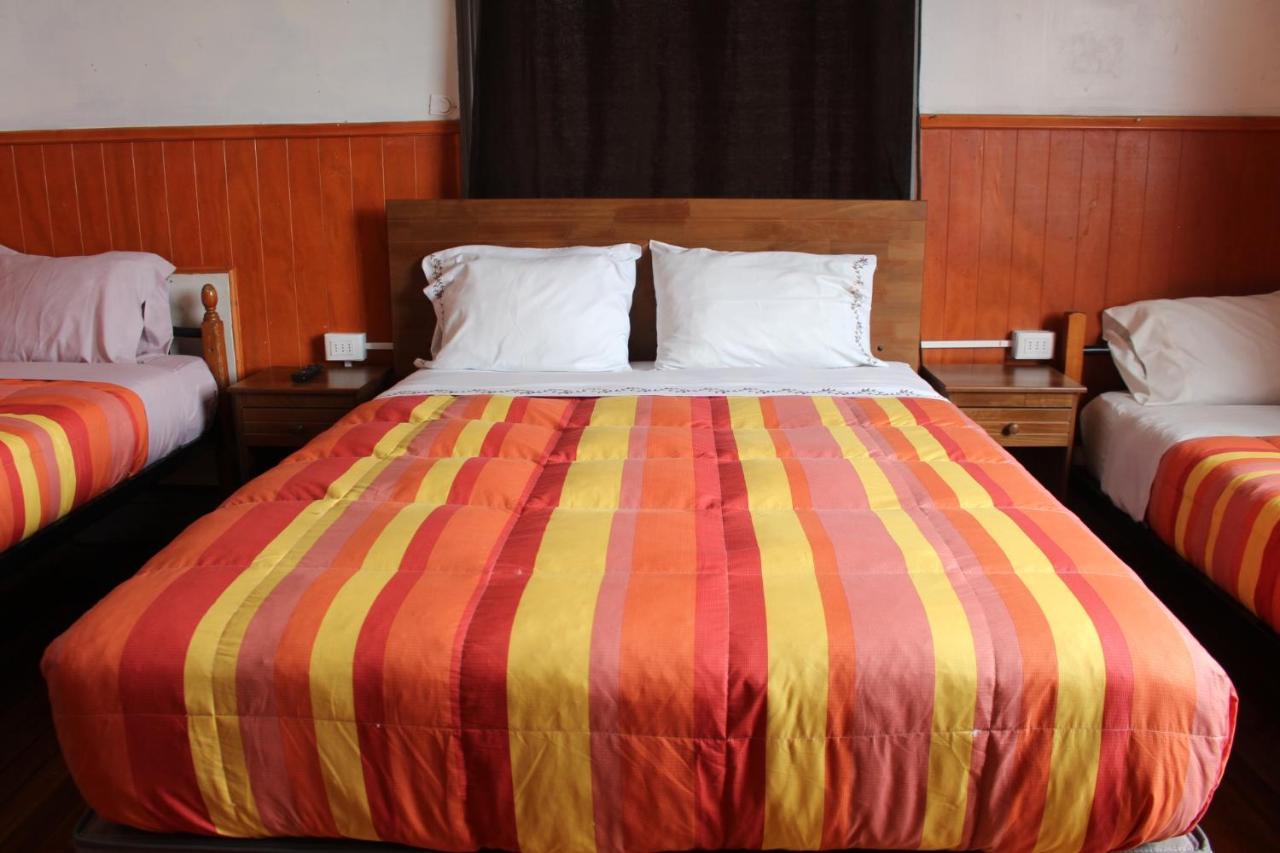 Hostal Capricho De Carlitos Valdivia Exterior photo