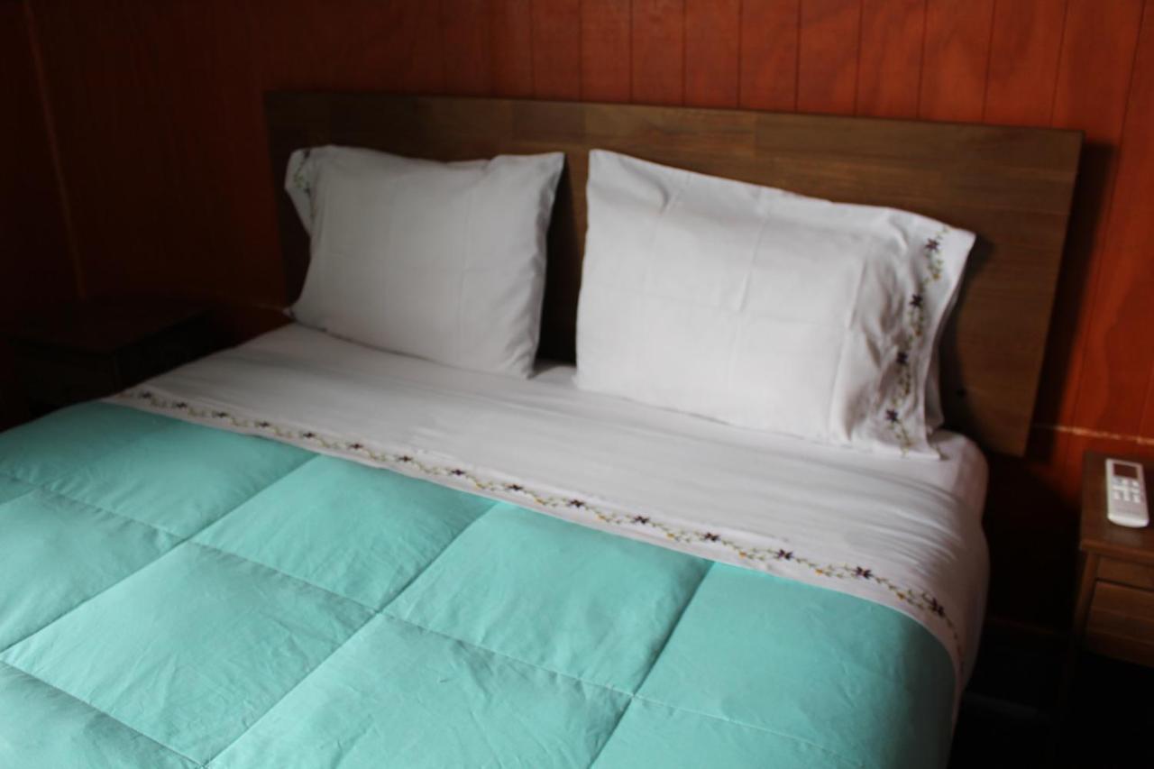 Hostal Capricho De Carlitos Valdivia Exterior photo